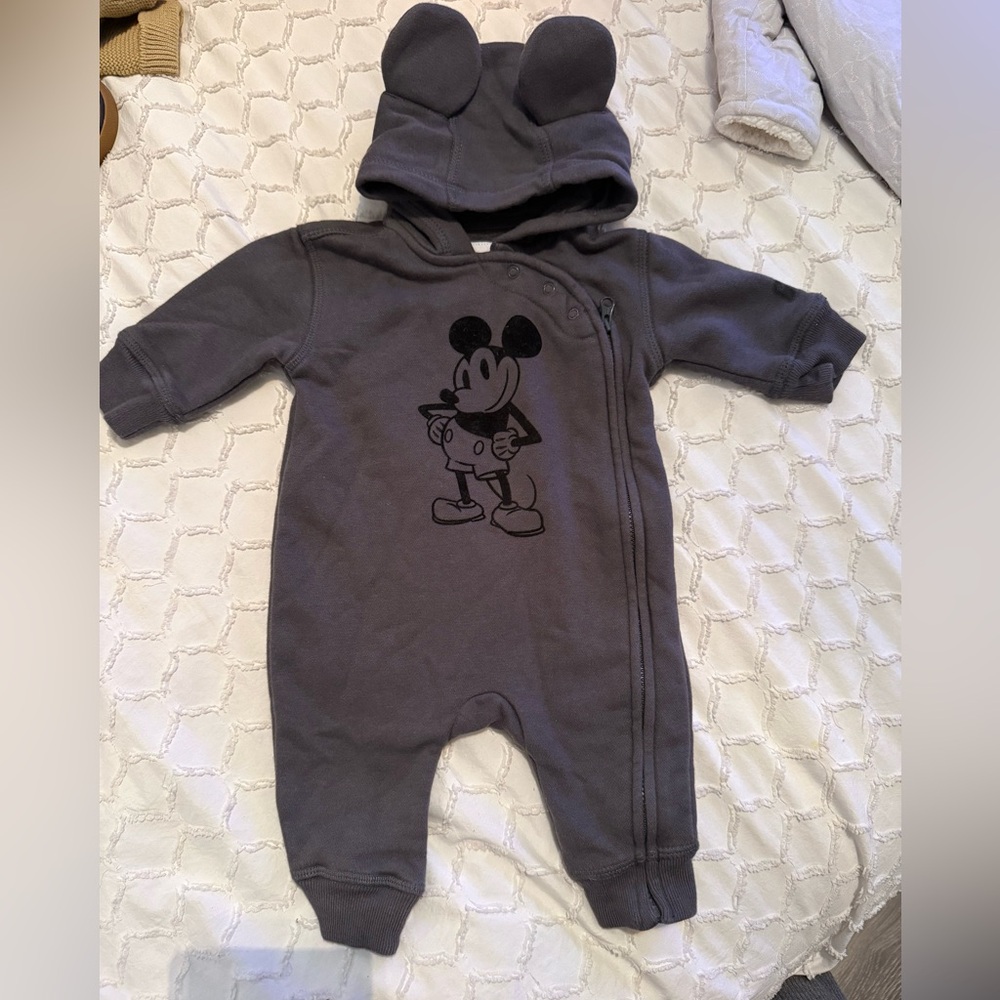 GAP Charcoal Mickey Mouse Kids Footie